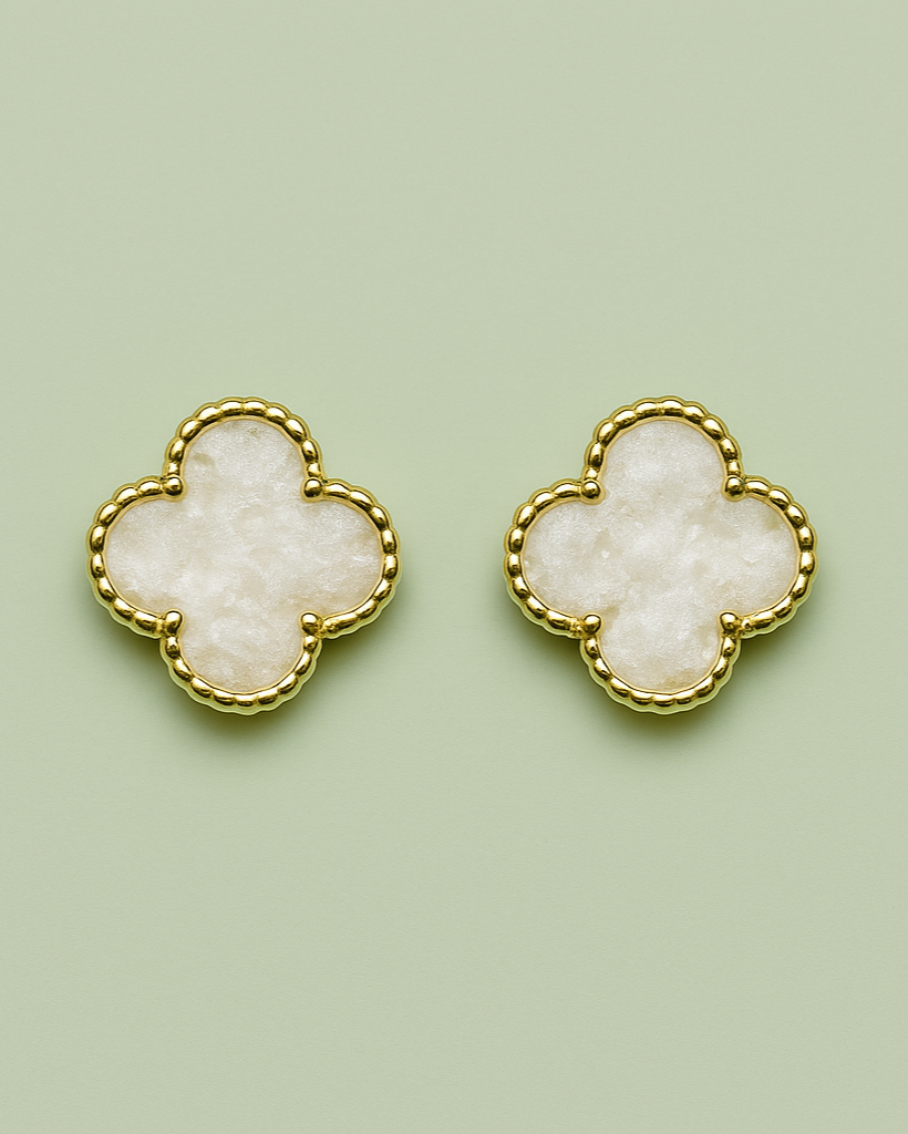 Topos Trebol 4 Hojas Blanco | Aretes con Rosca Interna
