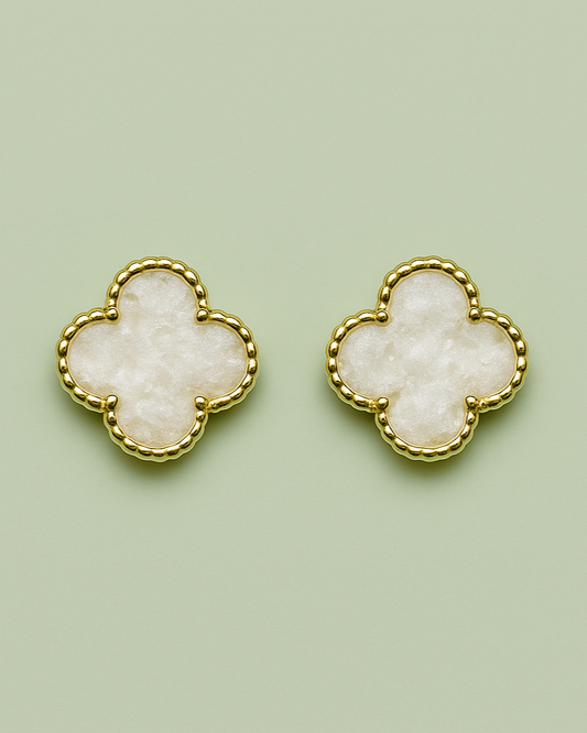 Topos Trebol 4 Hojas Blanco | Aretes con Rosca Interna